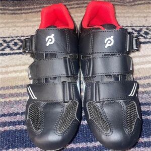 Woman's Peloton Clip In Shoes size 7